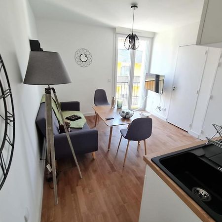 Le Poulorio 11 - T2 - Proche Gare By Locly Apartment Lorient Exterior photo